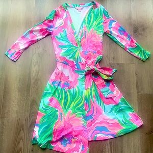 Vibrant and bright XS Lilly Pulitzer Dress!